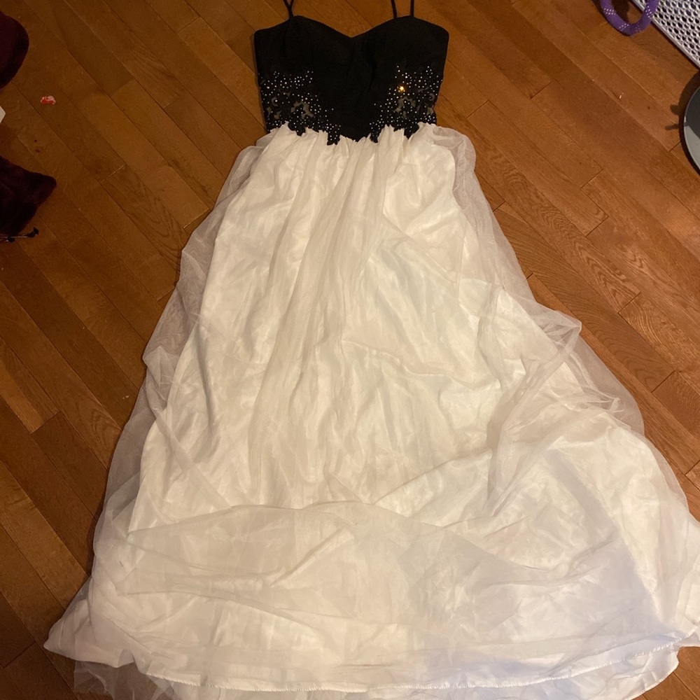 brand new with tags BA NITES gown